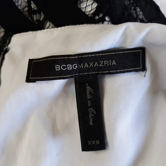 BCBGMAXAZARIA VICKI LACE BLOCKED TOP - Picture 7 of 7